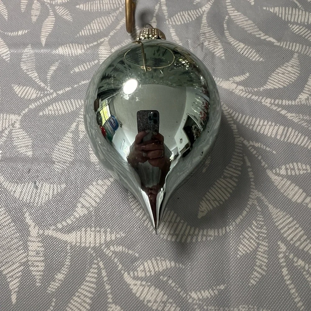 Vintage Style Glass Reflector Ornament‎ 4